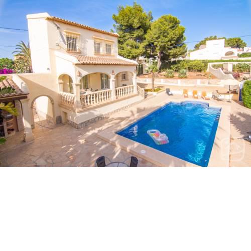 Abahana Villas Sara
