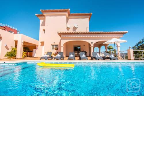 Abahana Villas Tina