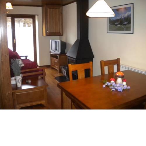 Acogedor Apartamento 2 Habitaciones en Boí