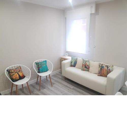 ACOGEDOR APARTAMENTO BIEN UBICADO EN BILBAO