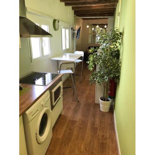 Acogedor APARTAMENTO en Edificio Histórico del centro-PLAZA MAYOR-WIFI