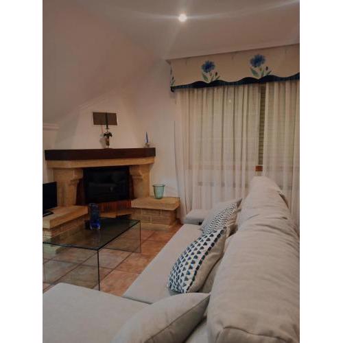 Acogedor apartamento en el balcón del Valle Miñor