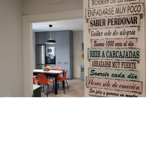 Acogedor, céntrico y amplio apartamento! Pamplona Inn 1
