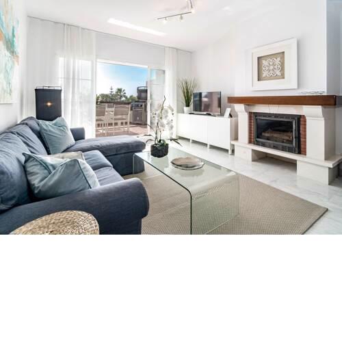 ADE- 3 bed apartment, frontline beach San Pedro