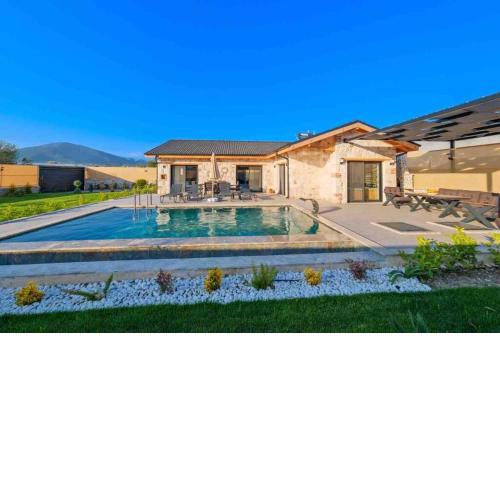 Ader villa 3