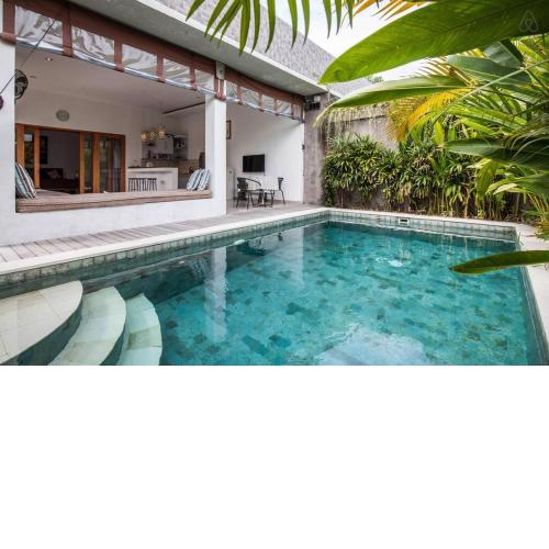 Adorable 1BR villas in the herat of Seminyak
