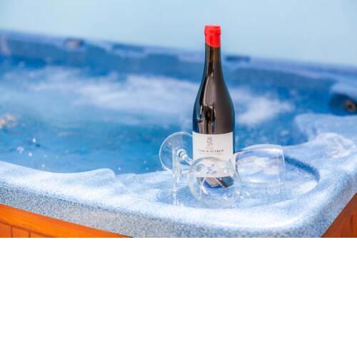 Adosado con jacuzzi y vistas al mar