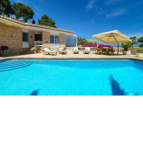 Aduanas Villa Sleeps 4 Pool Air Con WiFi