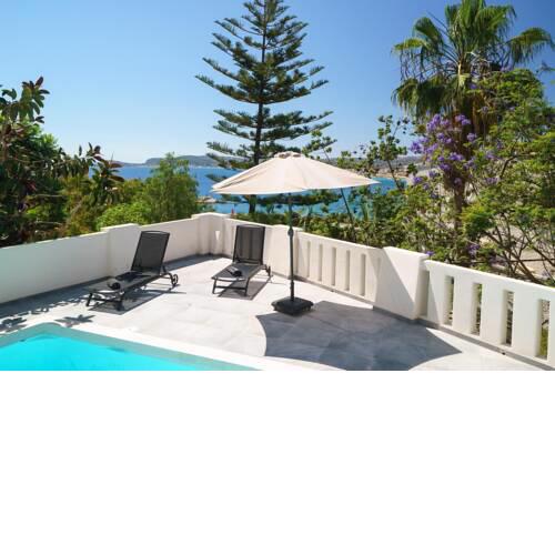 Aduanas Villa Sleeps 6 with Pool Air Con and Free WiFi