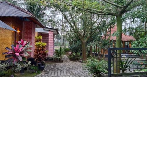 Adventure Homestay Meru Betiri