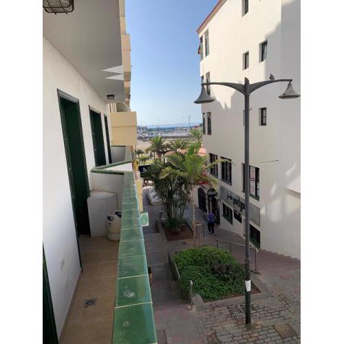 Agradable apartamento grande a 20 sg de la playa