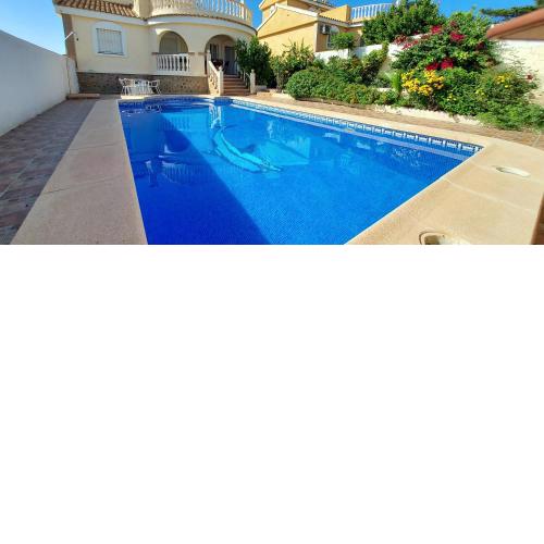 Agradable villa con piscina privada