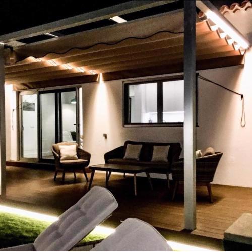 Agradable y moderno Bungalow con piscina