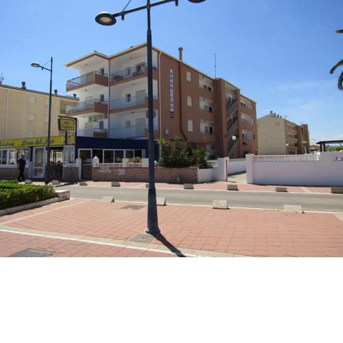 AHRENTALS Apartamento Urb Abanicos 1ª línea de playa