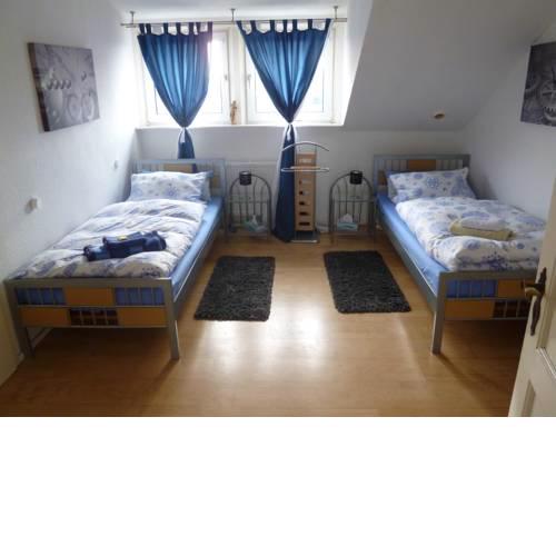 Airport Apartment