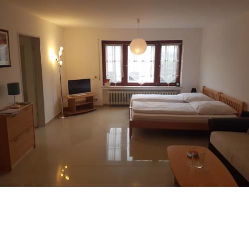Airport Apartments Valentina
