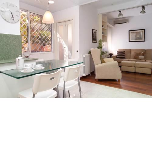 Akira Flats Sant Pau apartments