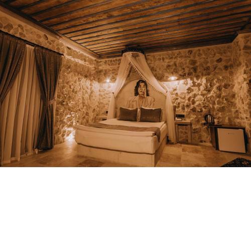 AKRİTİS STONE HOUSE