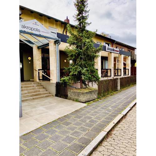 Akropolis Hotel