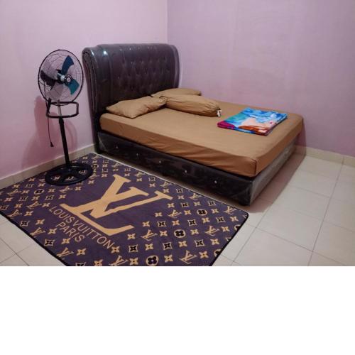 AL IZZAM HOMESTAY