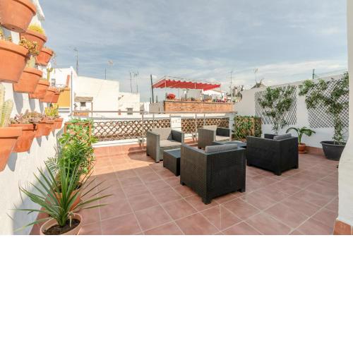Alameda Corner. Rooms and Apartment