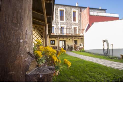 Albergue La Casona de Sarria