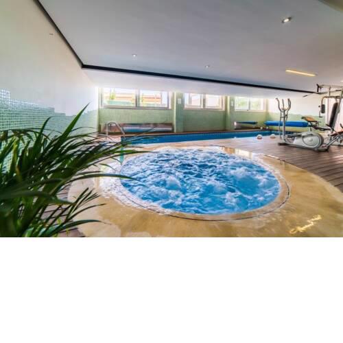 Alcanada Villa Sleeps 10 with Pool Air Con and WiFi
