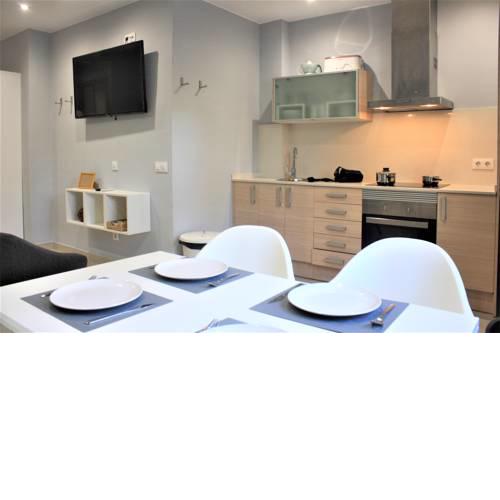 Alguera Hola Apartments