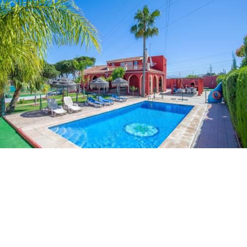 Alhaurin de la Torre Villa Sleeps 14 Pool Air Con