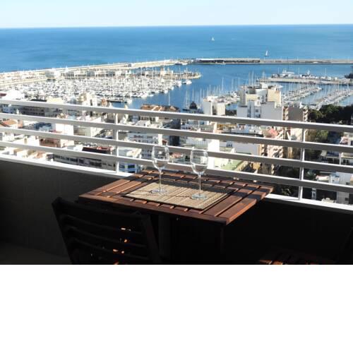 Alicante mirando al mar