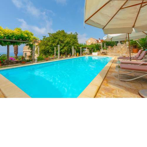Allure Gardens Apartment