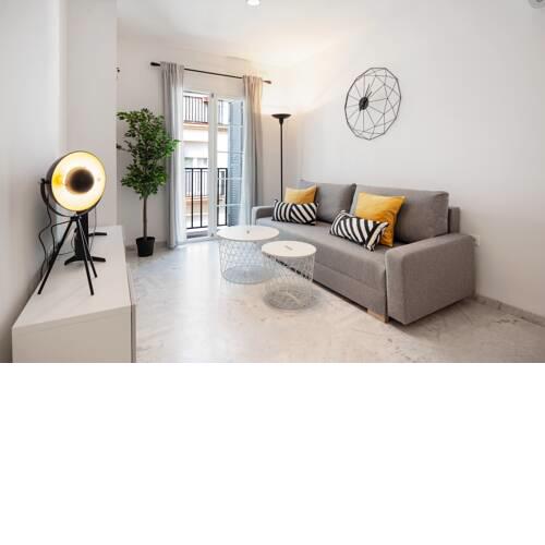 Alluring Apartment in Malaga Downtown