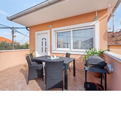 Alluring Apartment in Zadar near the Sea