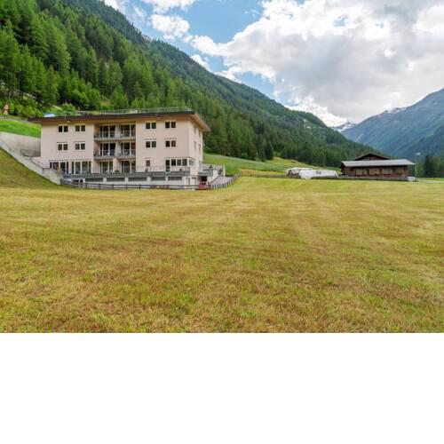 Alluring Apartment in Zwieselstein with Ski Storage