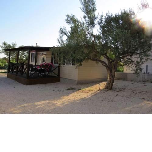 Alluring Holiday Home in Pakoštane with Swimming Pool
