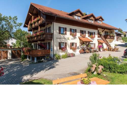 Almerhof - Waldferienhof Almer
