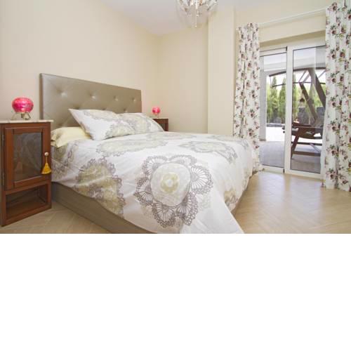 Almudena Suites