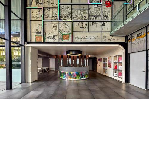 Aloft Jakarta Wahid Hasyim