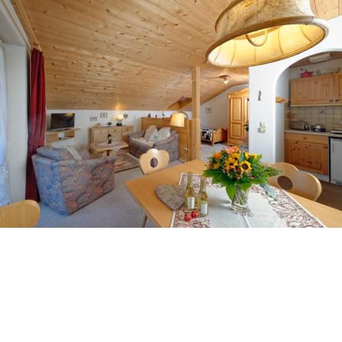 Alpen-Chalet-Sol-Alpium