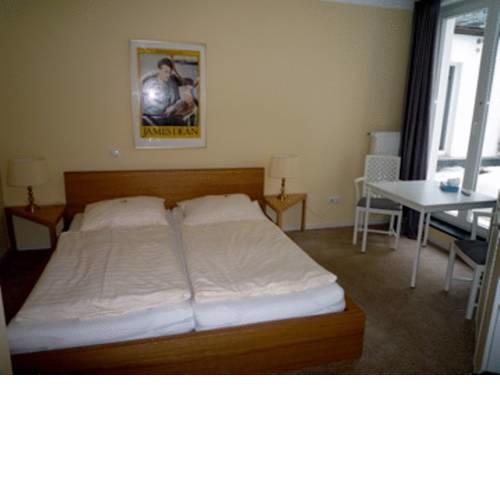 ALPHA Hotel Garni
