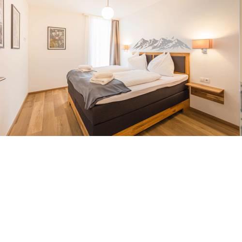 Alpine Appartement Top 3 by AA Holiday Homes