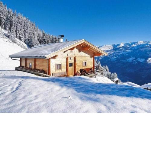 Alpine hut, Hippach in the Zillertal