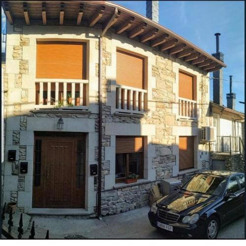 Alquiler de Habitaciones -Viviendas Turísticas Casa César (reg. 49-363)