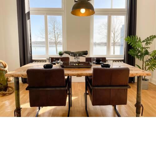 Altbauwohnung mit Schleiblick - Erster Stock
