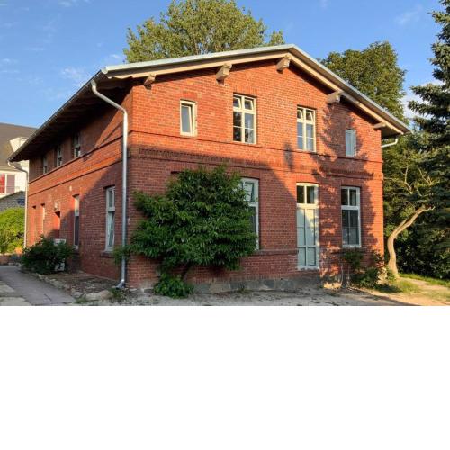 "Alte Schule" -Fewo Utkiek