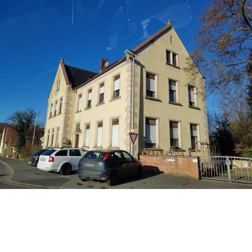 alte SCHULE Schmerlenbach 1903 Wohnung 60m²