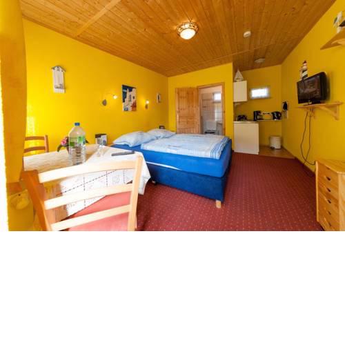 Alte Strandvogtei Sellin, Garten-Bungalow 1, direkt im Herzen vom Ostseebad Sellin
