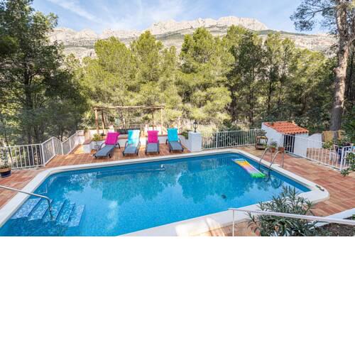 Altea la Vella Villa Sleeps 8 with Pool Air Con and Free WiFi