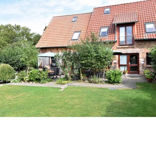 Modern Holiday Home in Thorstorf with Sea Nearby