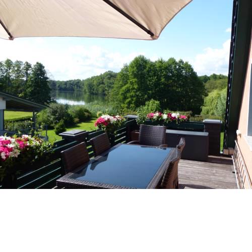 Am Großen Plessower See